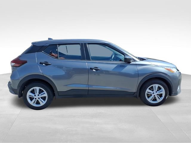 Used 2024 Nissan Kicks S image 7