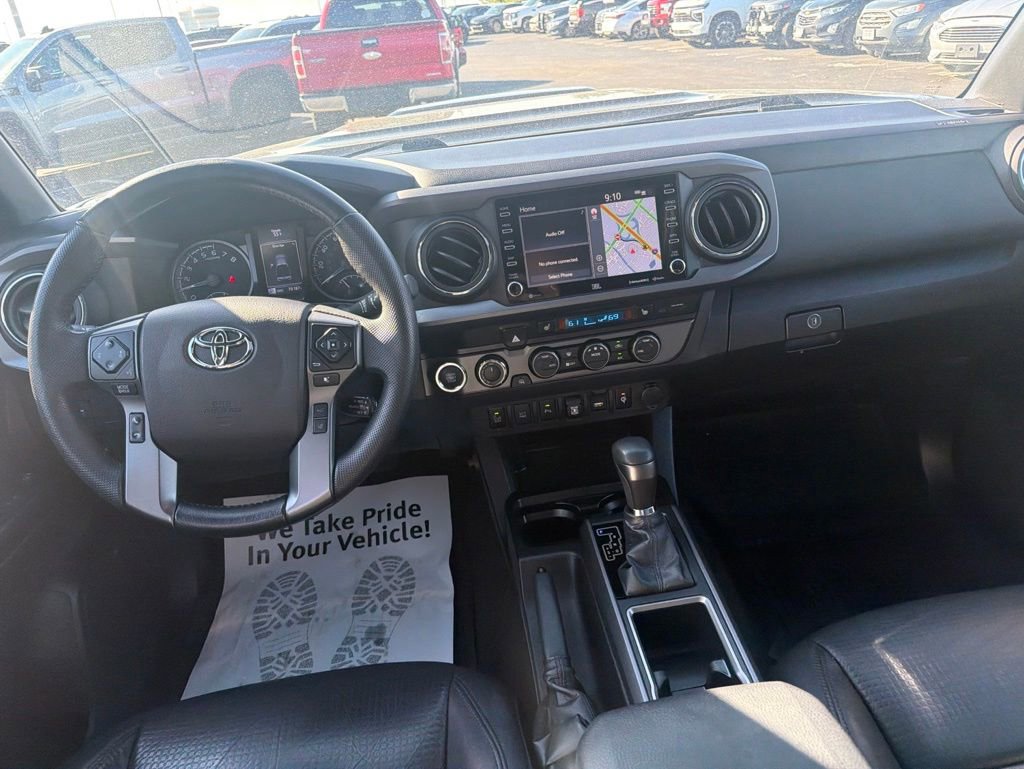 Used 2021 Toyota Tacoma TRD Sport w/ TRD Premium Sport Package AWD/4WD image 12
