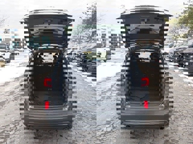 Certified 2025 Ford Escape ST-Line image 28