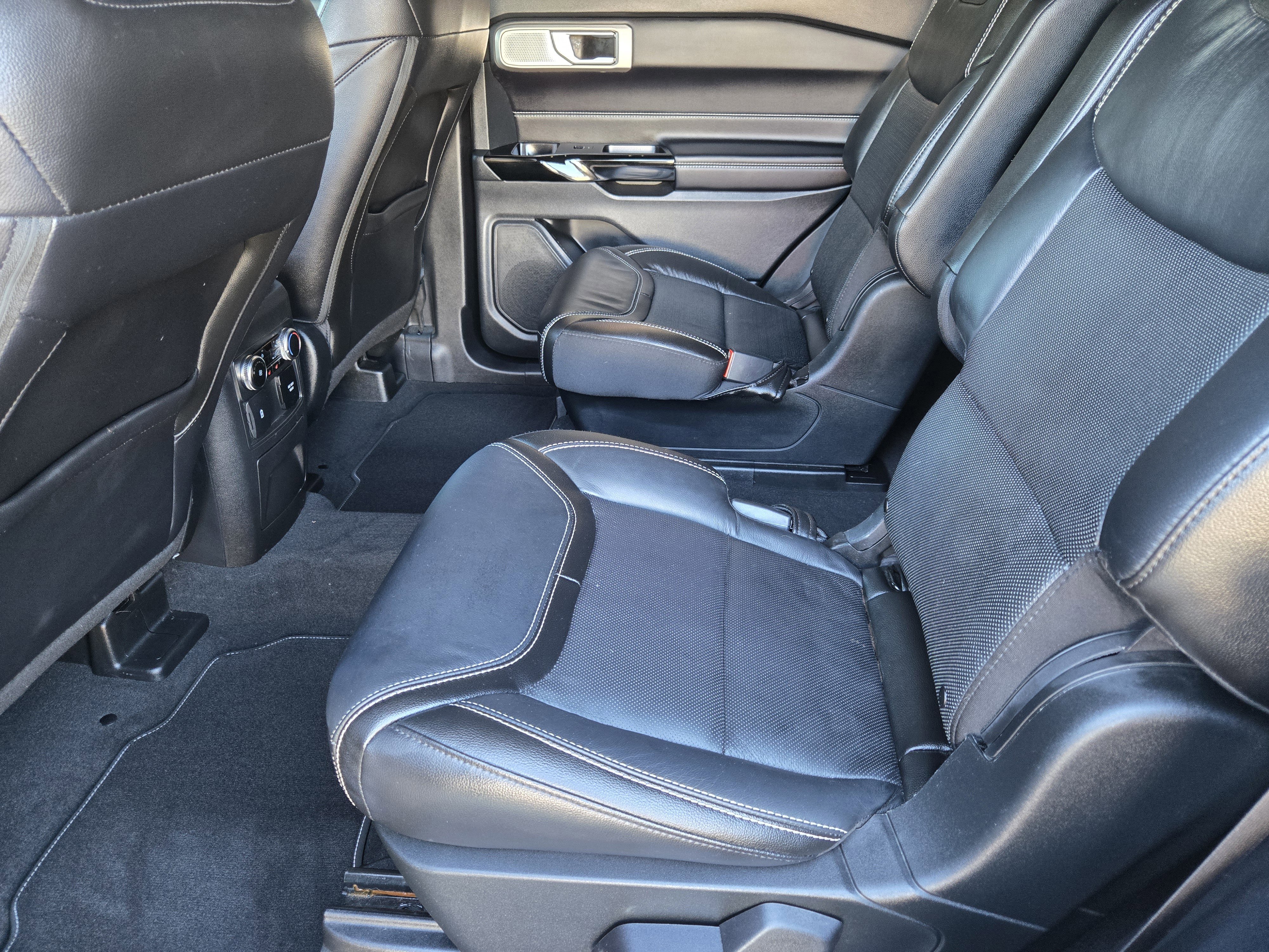 Certified 2022 Ford Explorer ST w/ Equipment Group 401A image 21