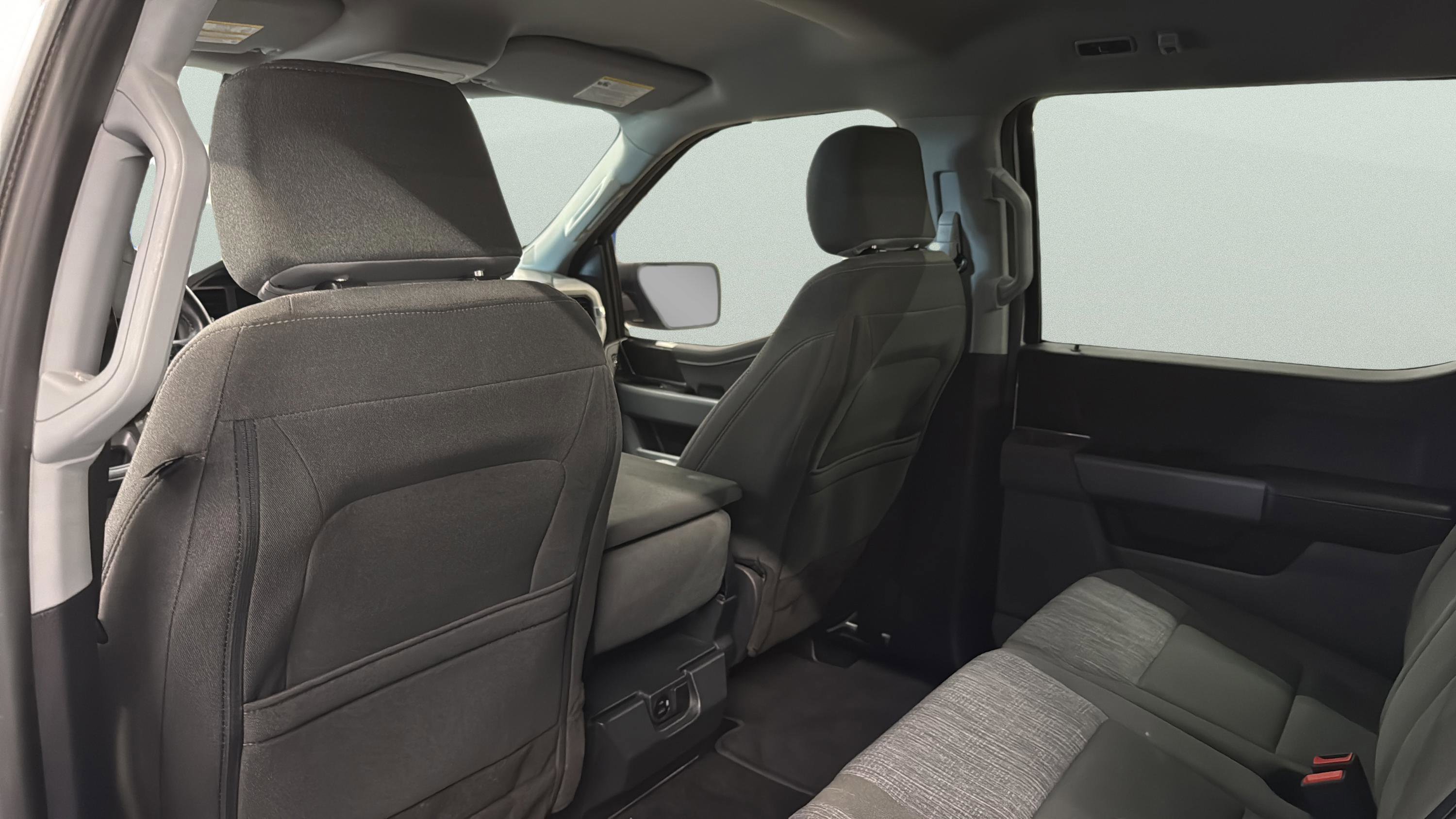 Certified 2022 Ford F150 XLT w/ Equipment Group 302A High image 13