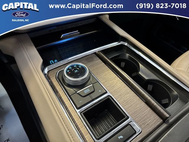 Certified 2024 Ford Expedition Limited image 29
