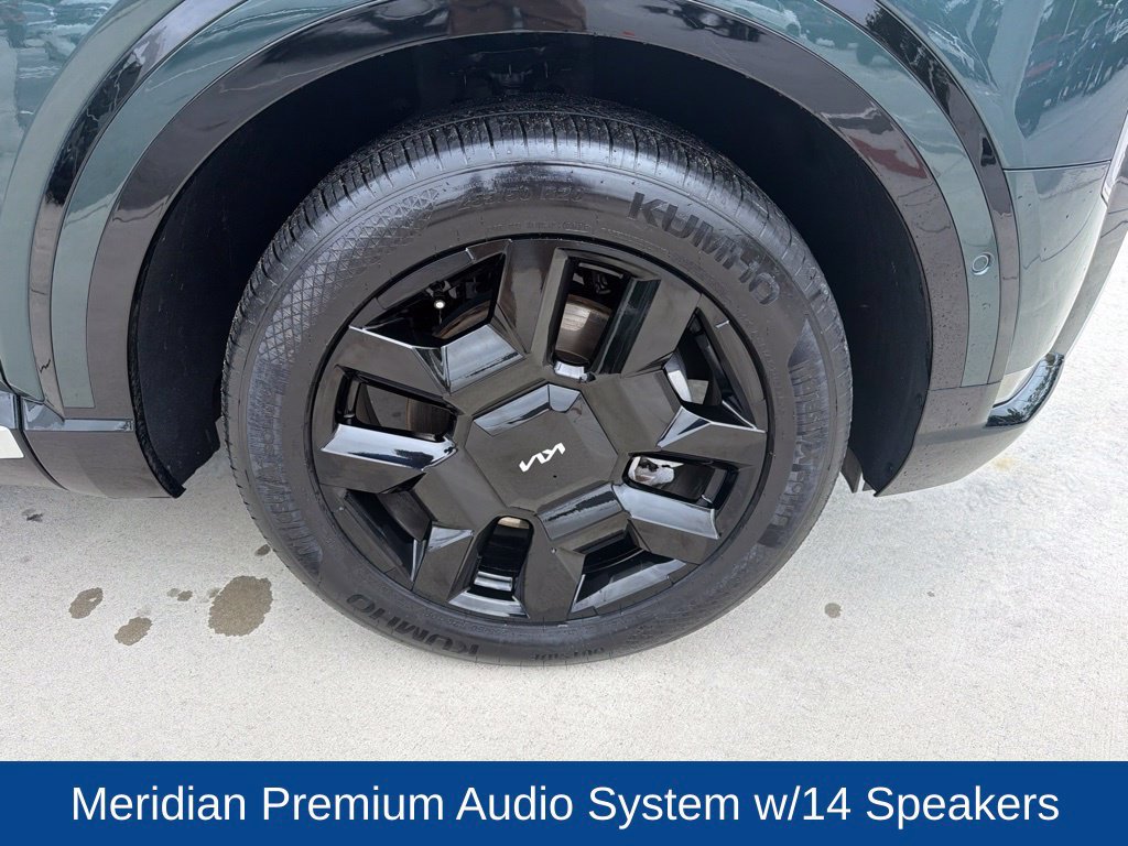 Used 2027 Kia Telluride SX w/ Towing Package FWD image 13
