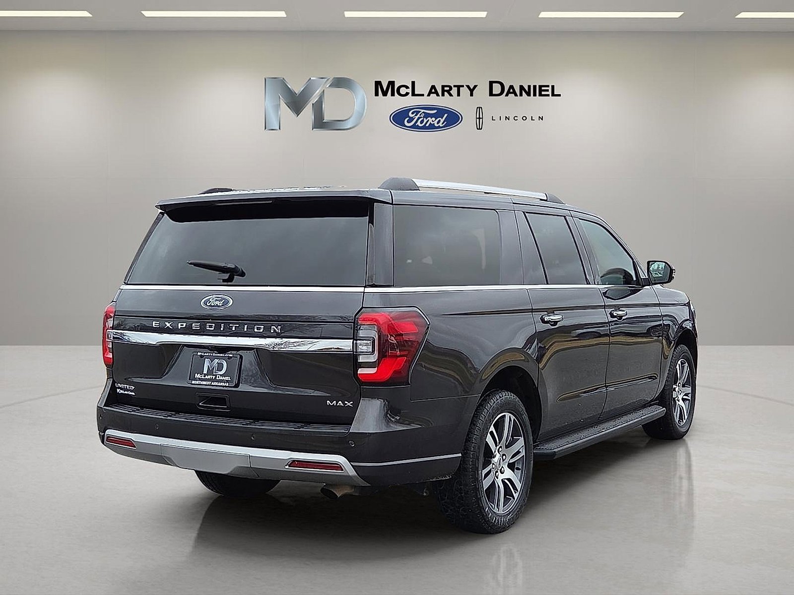 Certified 2024 Ford Expedition Max Limited image 5