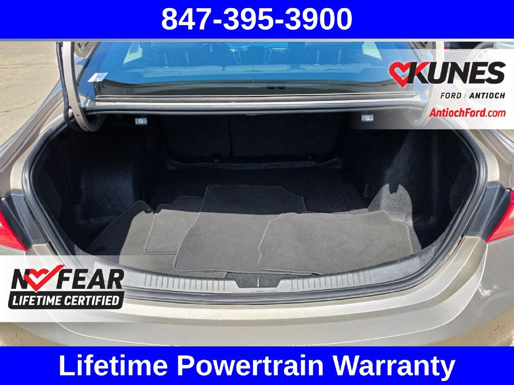Used 2024 Chevrolet Malibu LT FWD image 28