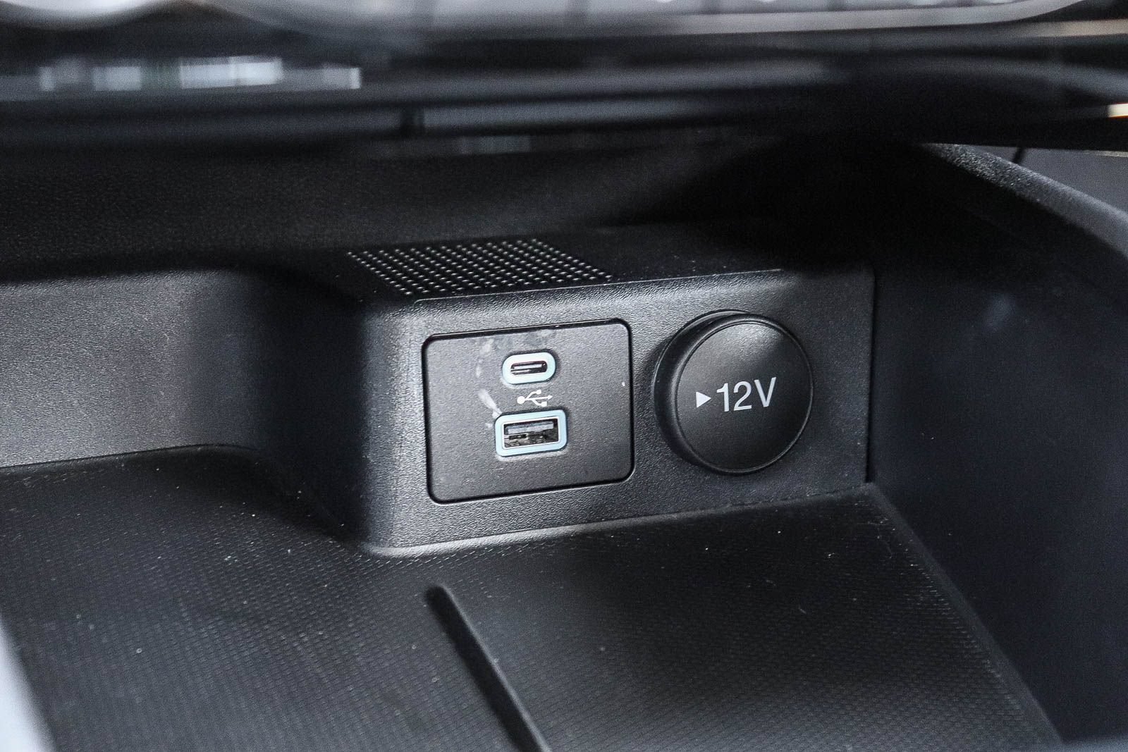 Certified 2022 Ford Escape SEL FWD image 25