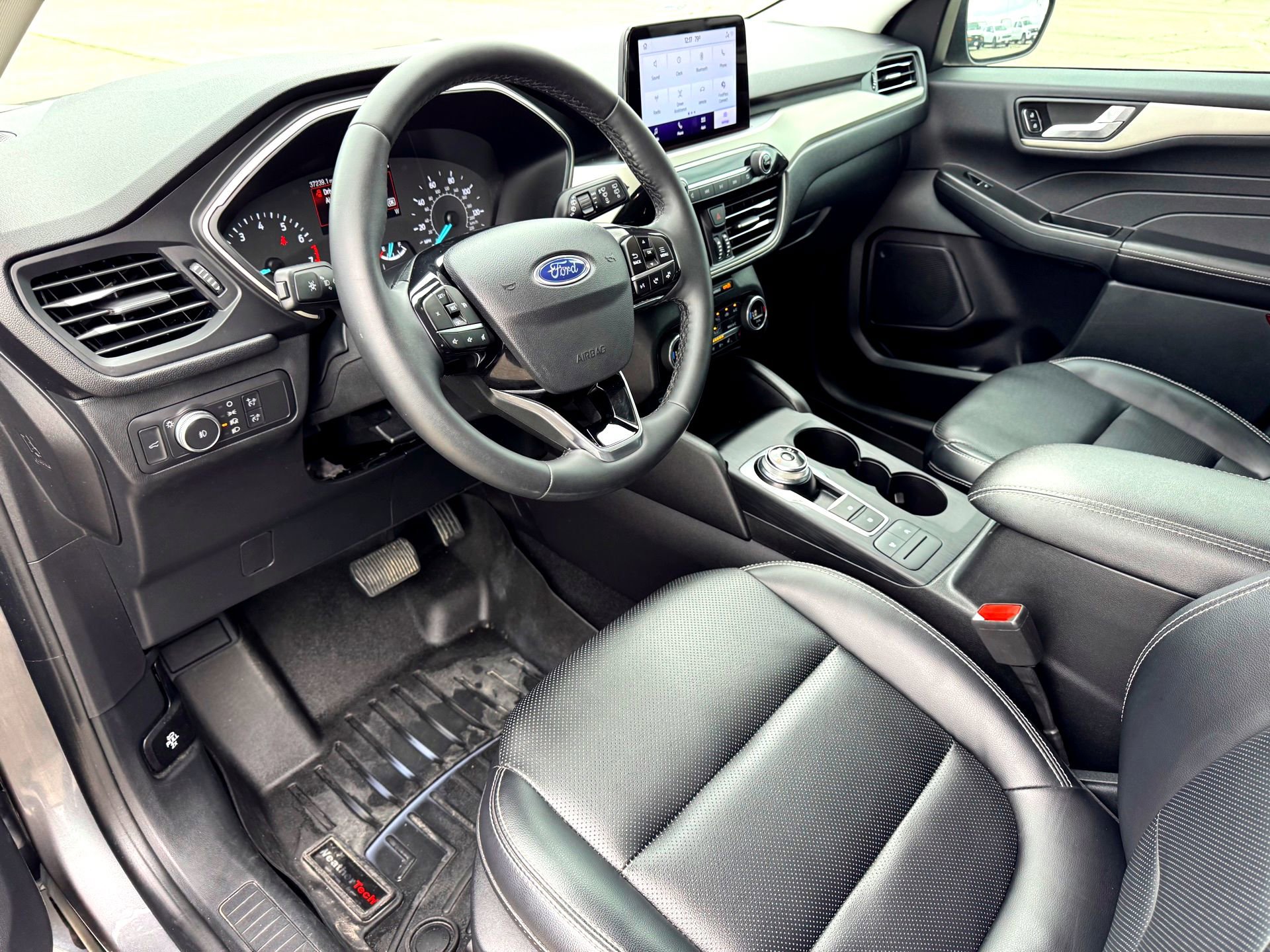 Certified 2021 Ford Escape SEL AWD/4WD image 11