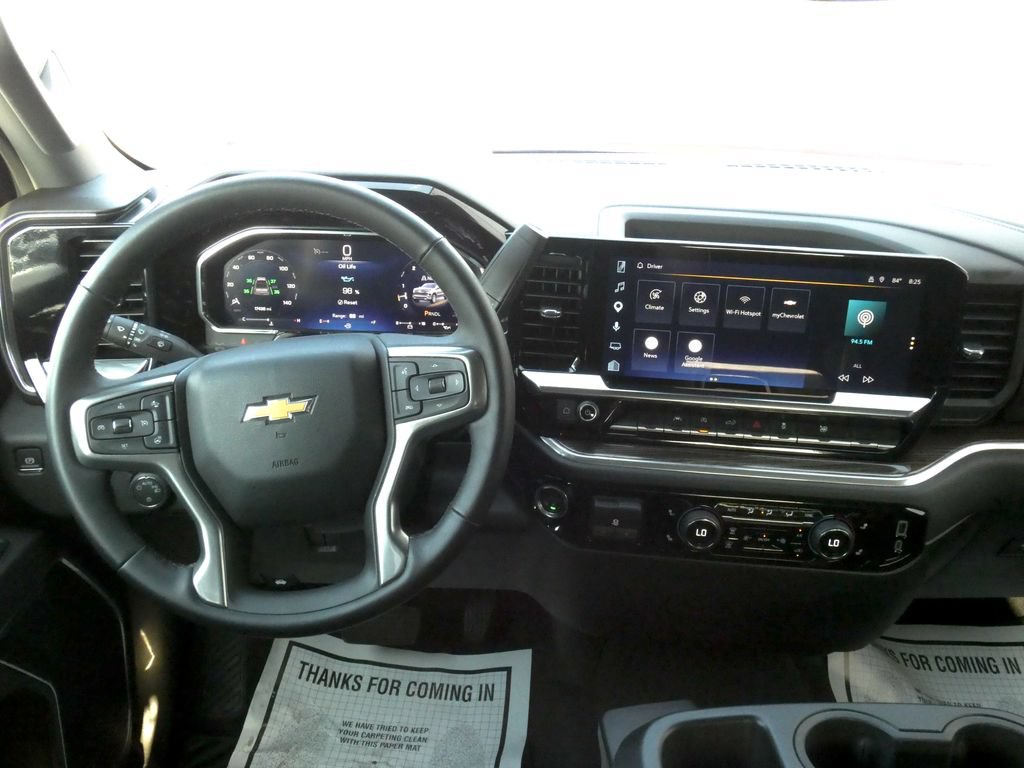Used 2026 Chevrolet Silverado 1500 LT AWD/4WD image 10