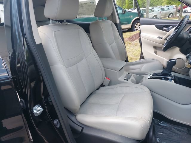 Used 2017 Nissan Rogue Sport SL AWD/4WD image 10