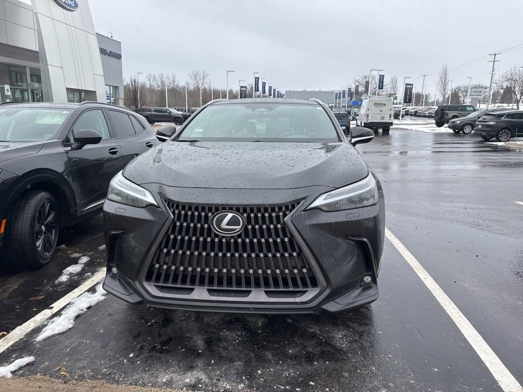 Used 2022 Lexus NX 300h AWD image 11