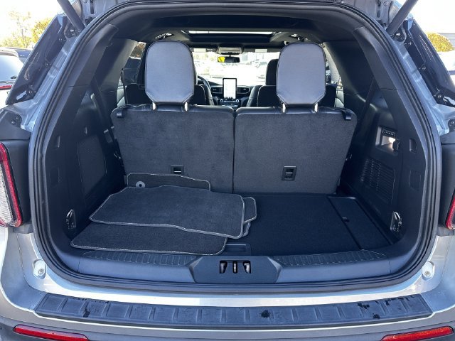Certified 2023 Ford Explorer ST w/ Equipment Group 401A AWD/4WD image 44