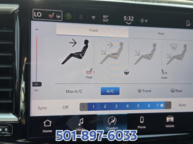 Used 2025 Chrysler Pacifica Select FWD image 24