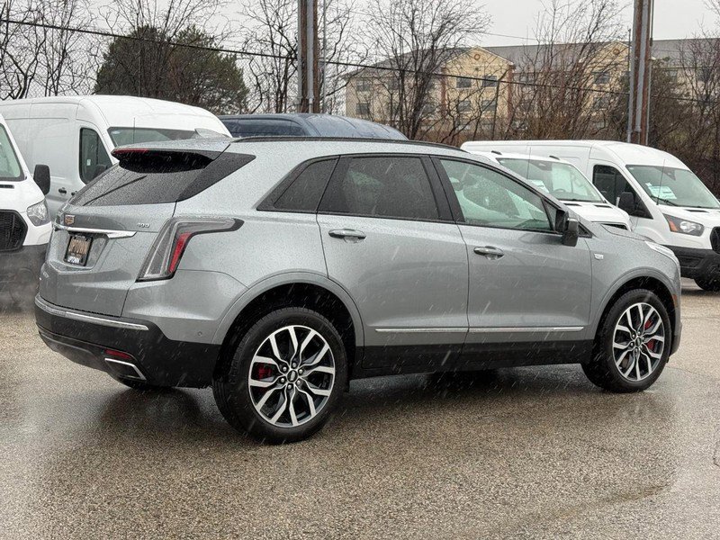 Used 2025 Cadillac XT5 Sportv w/ Technology Package image 4