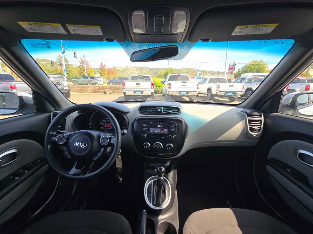 Used 2019 Kia Soul FWD image 15
