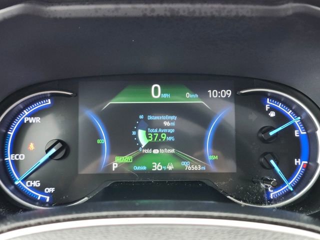 Used 2020 Toyota RAV4 Limited image 31