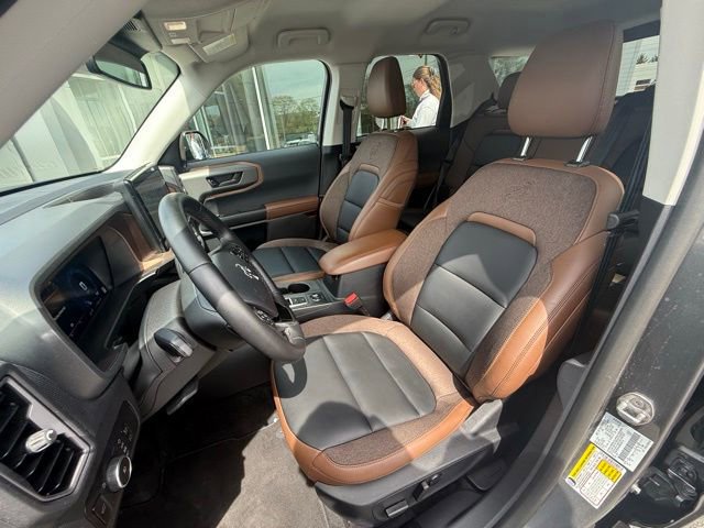 Certified 2025 Ford Bronco Sport Outer Banks w/ Outer Banks Tech Package+ AWD/4WD image 14