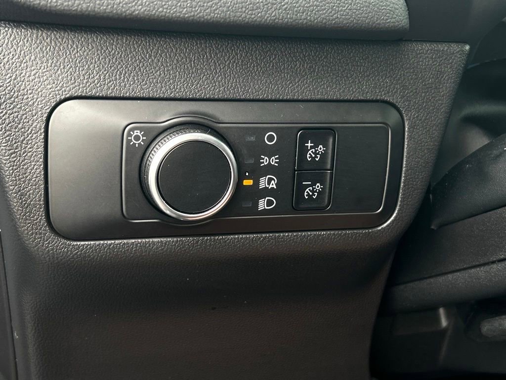 Certified 2025 Ford Escape ST-Line FWD image 27