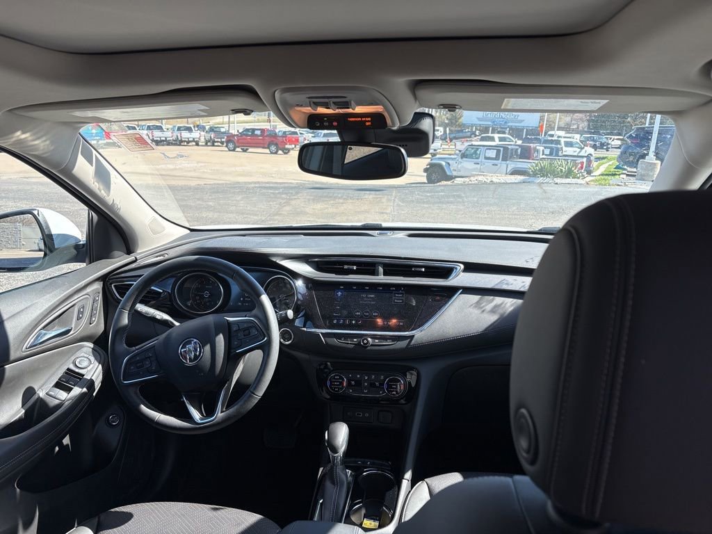 Used 2023 Buick Encore GX Essence w/ Experience Buick Package image 10