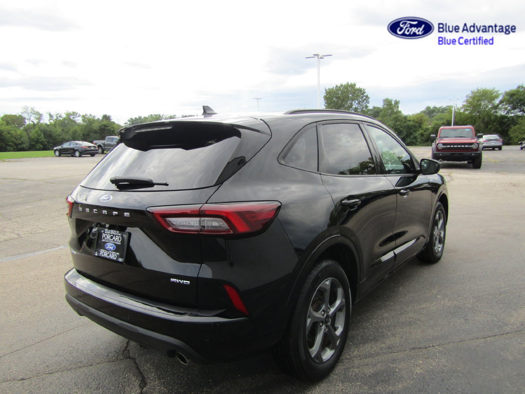 Certified 2024 Ford Escape ST-Line w/ Tech Pack #1 AWD/4WD image 9