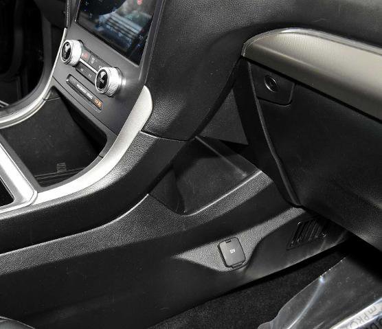 Certified 2022 Ford Edge SEL w/ Convenience Package AWD/4WD image 26