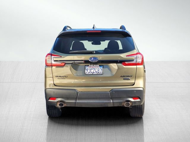 Used 2023 Subaru Ascent Onyx Edition image 4