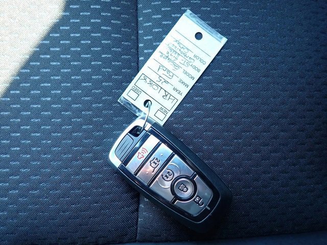 Certified 2025 Ford Escape ST-Line Select image 30