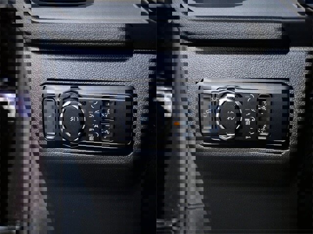 Certified 2023 Ford Escape ST-Line Select w/ Tech Pack #2 image 22