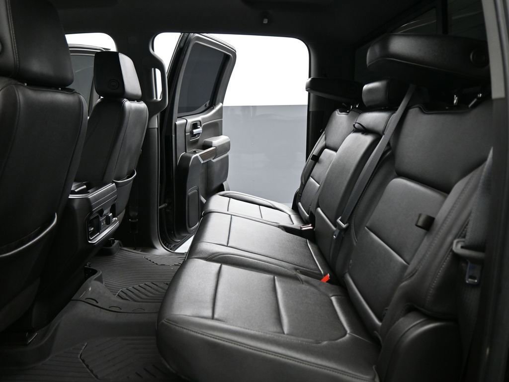 Used 2021 Chevrolet Silverado 1500 LT Trail Boss w/ Convenience Package II image 44