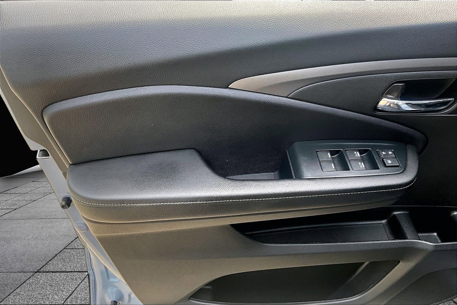 Used 2023 Honda Ridgeline RTL image 18