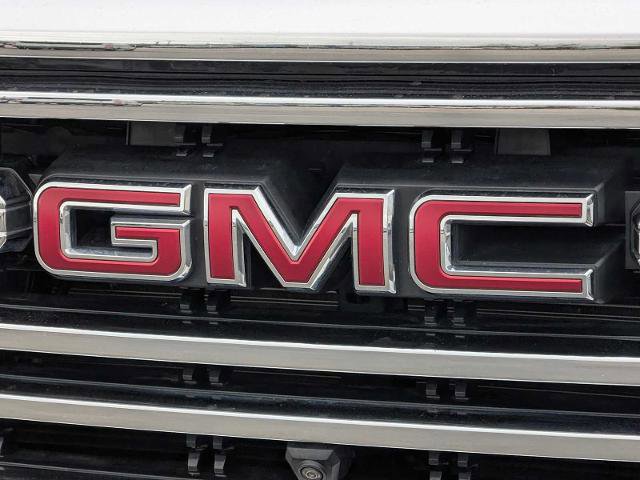 Used 2022 GMC Sierra 1500 SLT w/ SLT Premium Plus Package AWD/4WD image 11