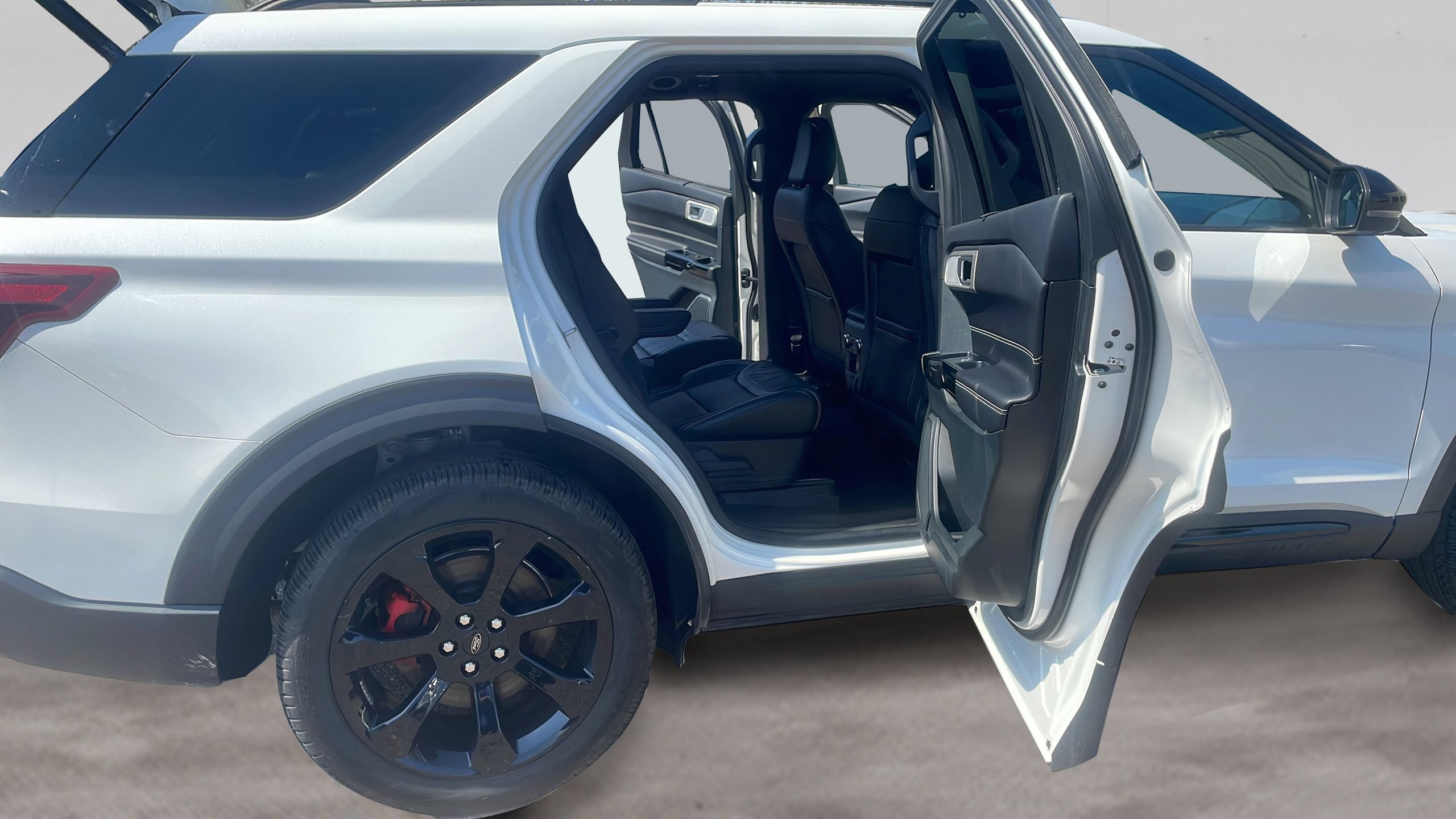 Certified 2023 Ford Explorer ST w/ Equipment Group 401A AWD/4WD image 26