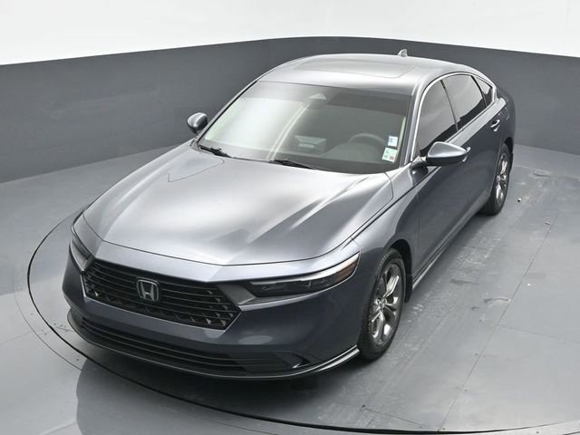 Used 2023 Honda Accord EX image 2