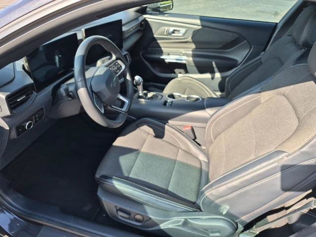 Certified 2024 Ford Mustang Coupe RWD image 19