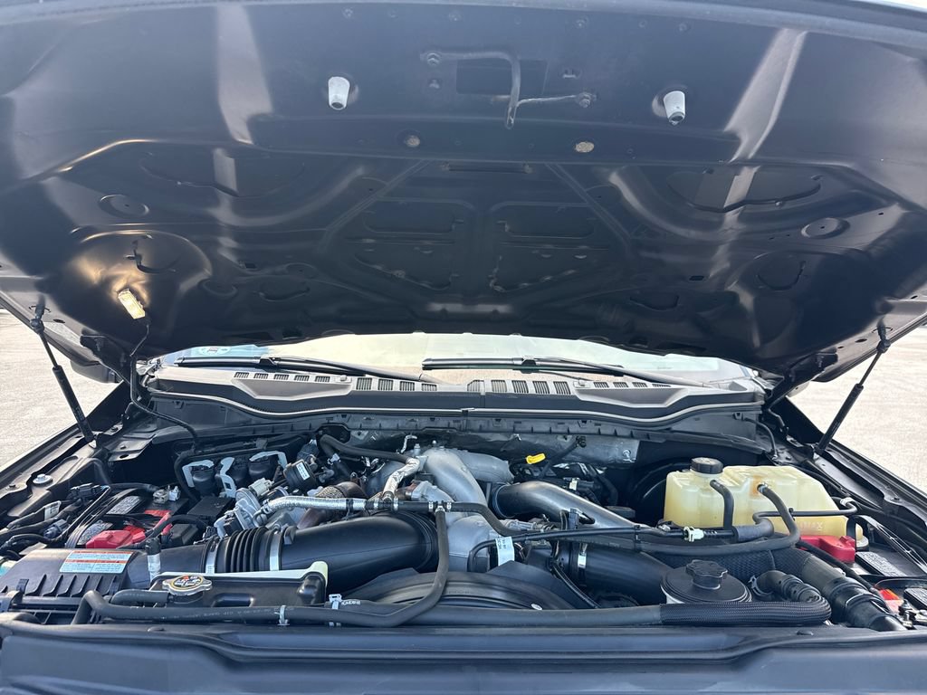 Certified 2020 Ford F250 Lariat w/ Lariat Value Package AWD/4WD image 31