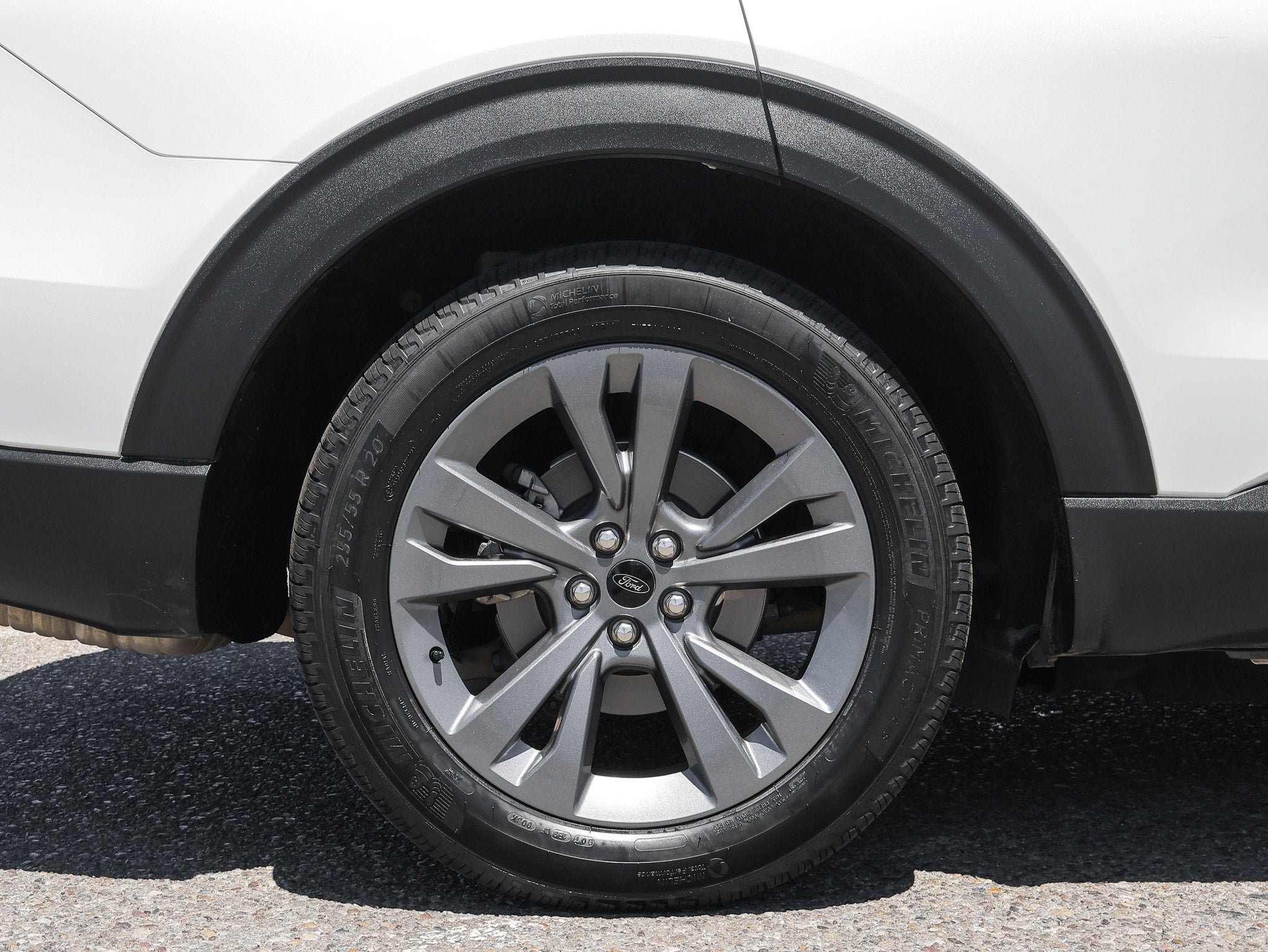 Certified 2022 Ford Explorer XLT w/ Equipment Group 202A RWD image 12