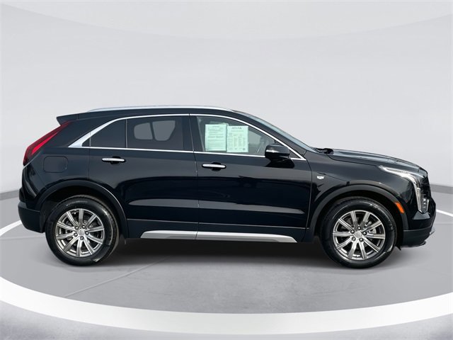 Used 2023 Cadillac XT4 Premium Luxury w/ Cold Weather Package image 2