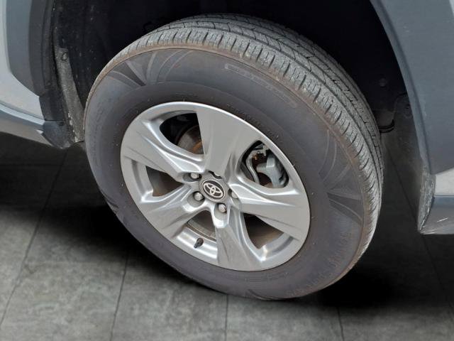 Used 2024 Toyota RAV4 XLE FWD image 10