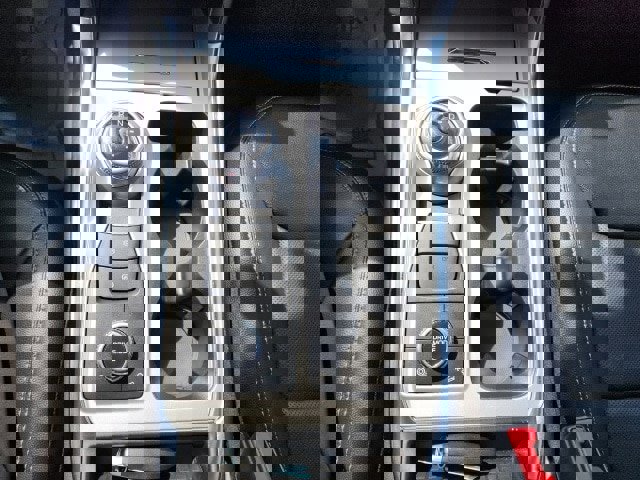 Certified 2022 Ford Explorer Limited w/ Equipment Group 301A image 18