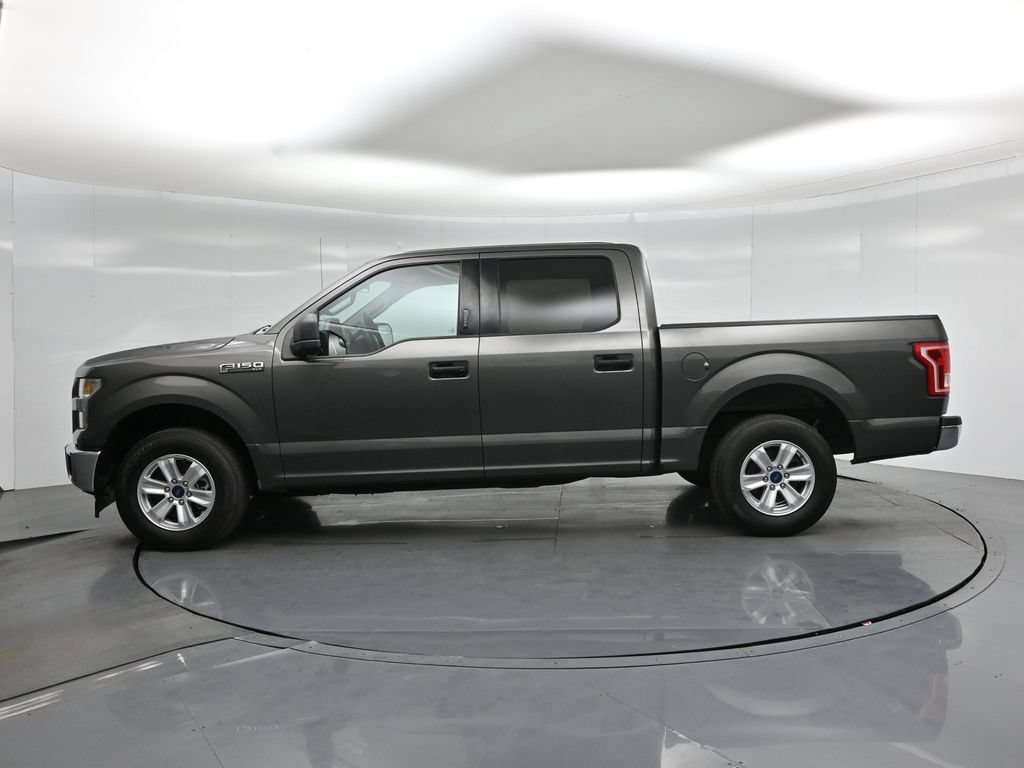 Certified 2017 Ford F150 XLT RWD image 22