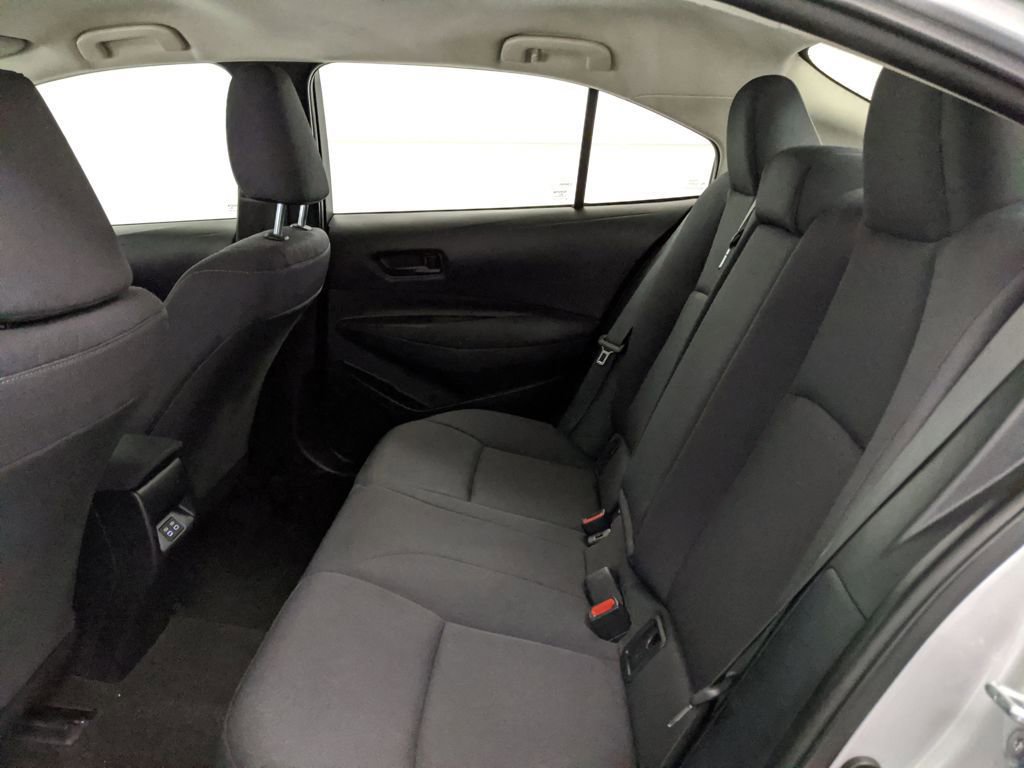Used 2024 Toyota Corolla LE image 17