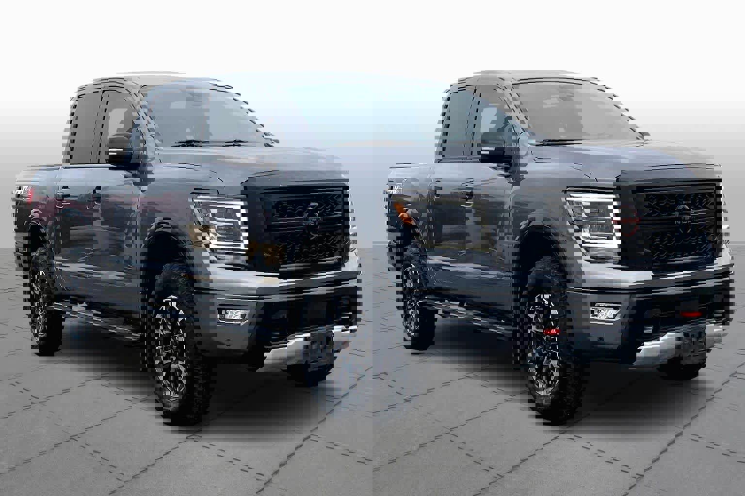 Used 2023 Nissan Titan PRO-4X w/ Pro-4x Convenience Package image 5