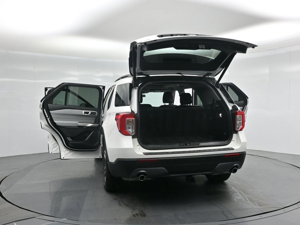 Certified 2023 Ford Explorer XLT w/ Equipment Group 202A image 57