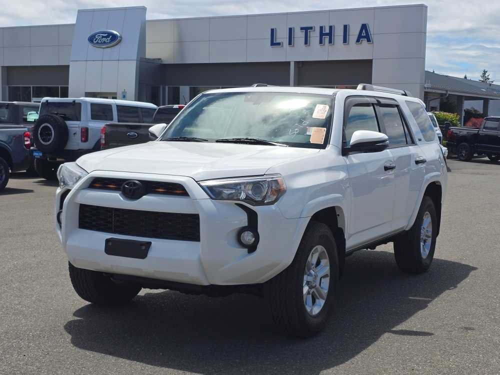Used 2019 Toyota 4Runner SR5 Premium AWD/4WD image 15