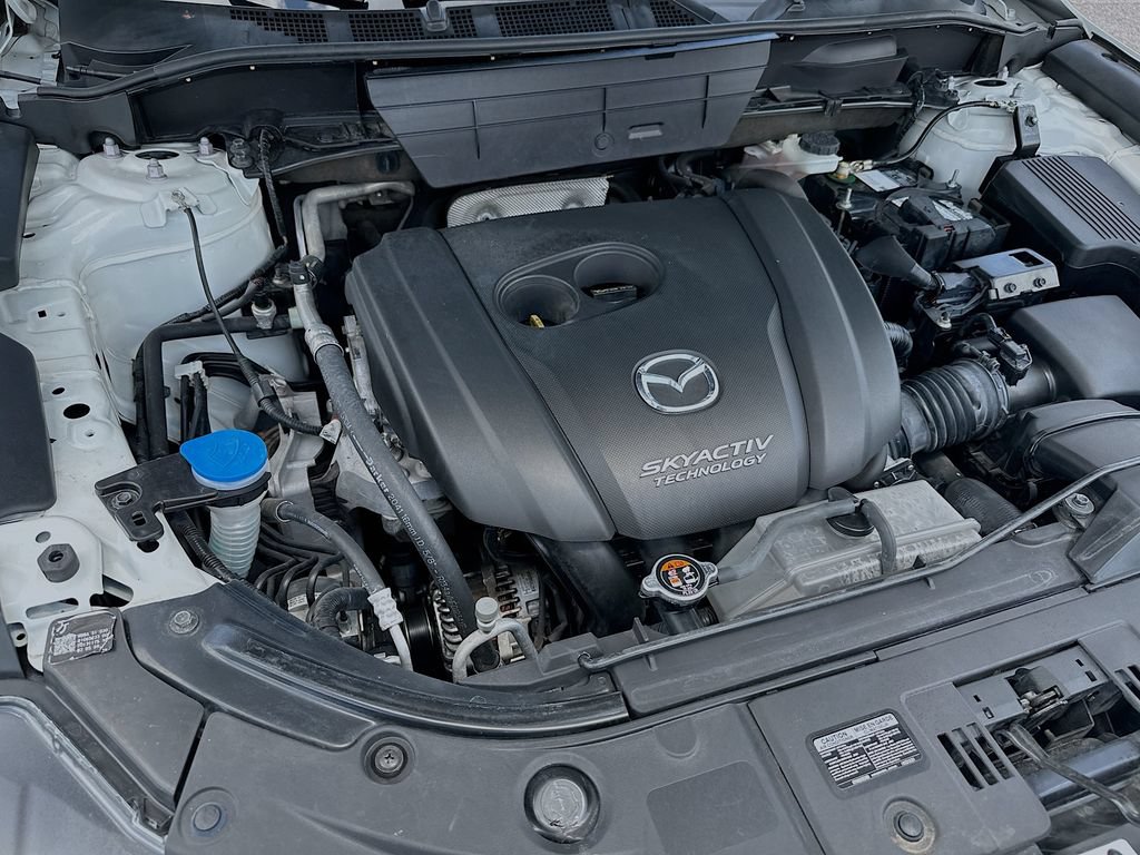 Used 2018 MAZDA CX-5 Touring w/ Preferred Equipment Package FWD image 26
