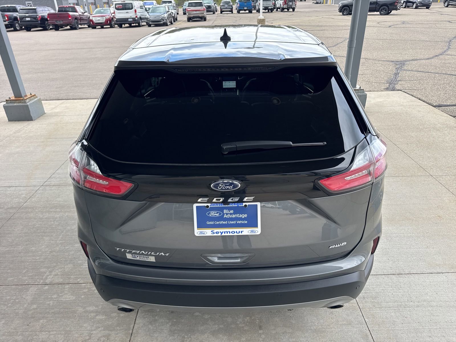 Certified 2023 Ford Edge Titanium AWD/4WD image 7