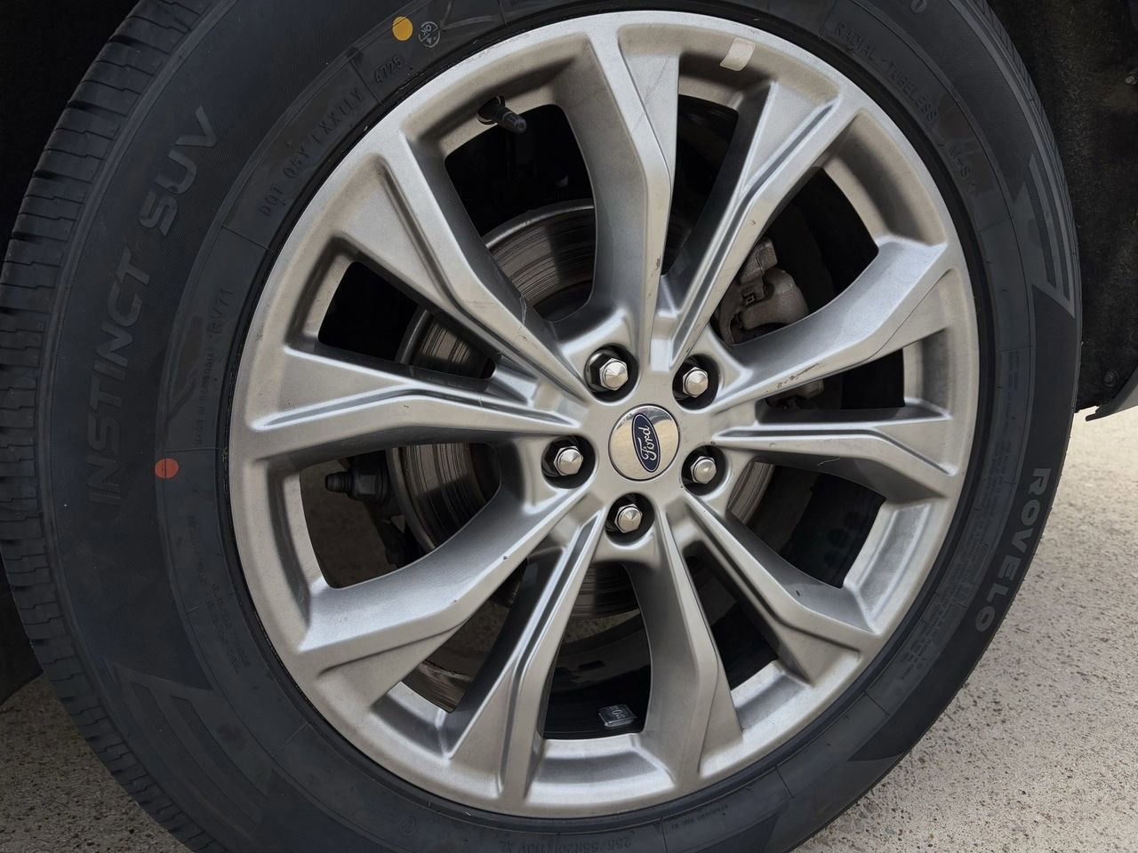 Certified 2023 Ford Explorer Limited image 11