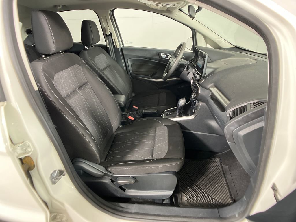 Certified 2018 Ford EcoSport SE w/ SE Convenience Package image 11
