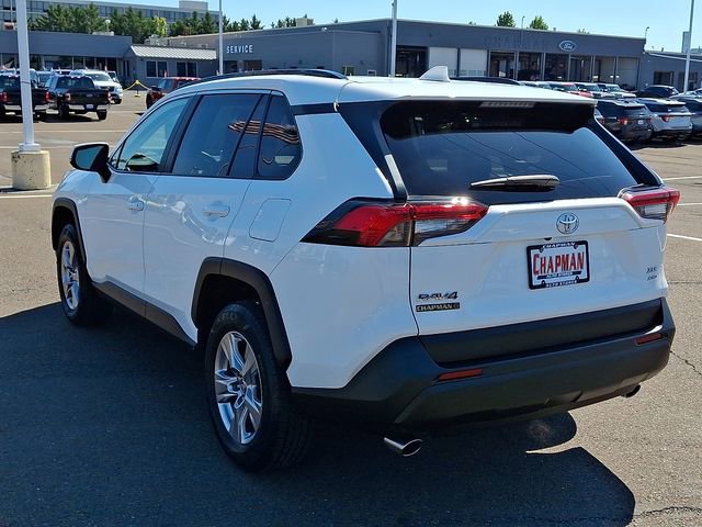 Used 2023 Toyota RAV4 XLE w/ Convenience Package AWD/4WD image 4