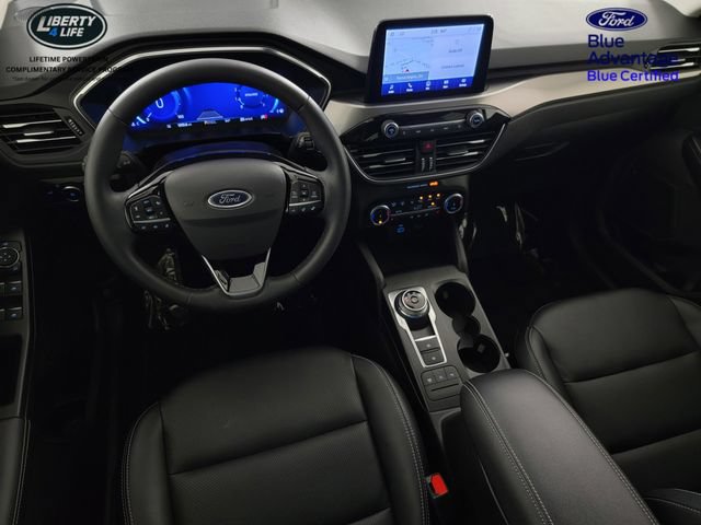 Certified 2022 Ford Escape Titanium w/ Class II Trailer Tow Package AWD/4WD image 33