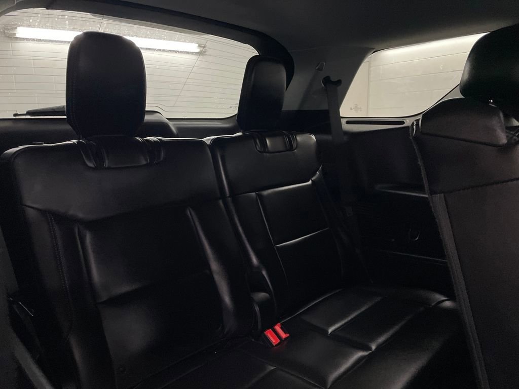 Certified 2023 Ford Explorer XLT w/ Equipment Group 202A image 31